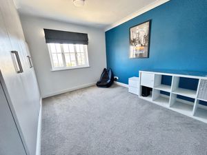 Bedroom- click for photo gallery